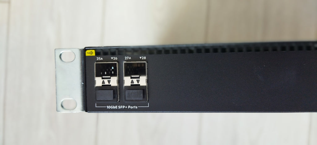 Aruba 2540 (JL356A-60001) – 24G PoE+ Managed Switch used