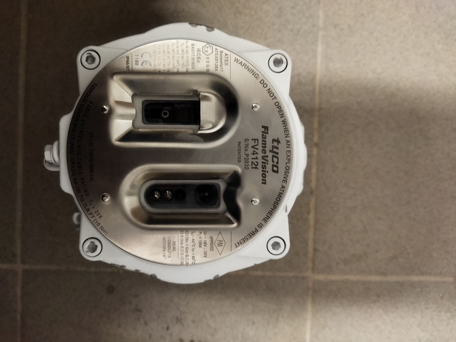 Tyco FLAMEVision FV412F – Triple IR Flame Detector