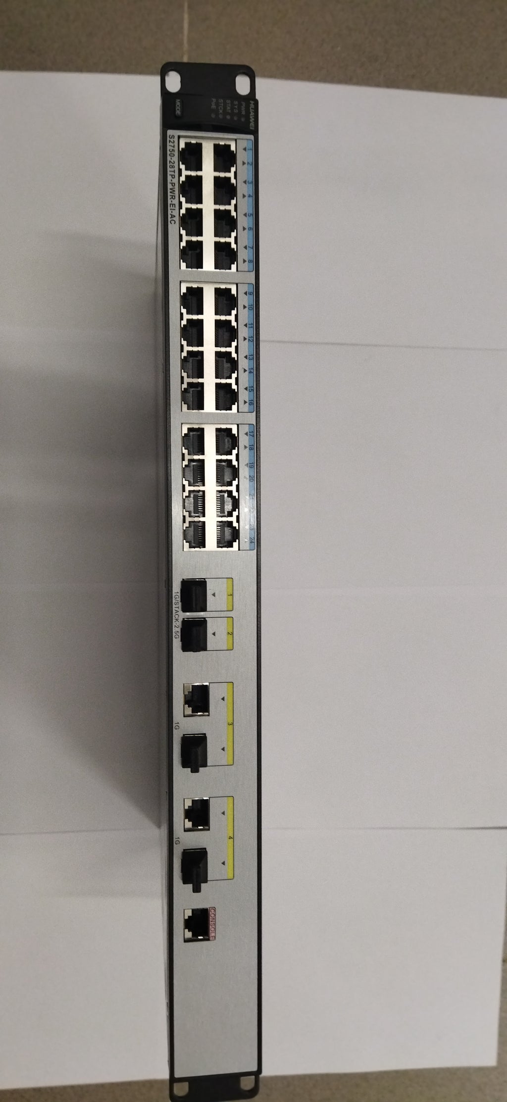 Huawei S2750-28TP-PWR-EI-AC – Managed PoE Switch