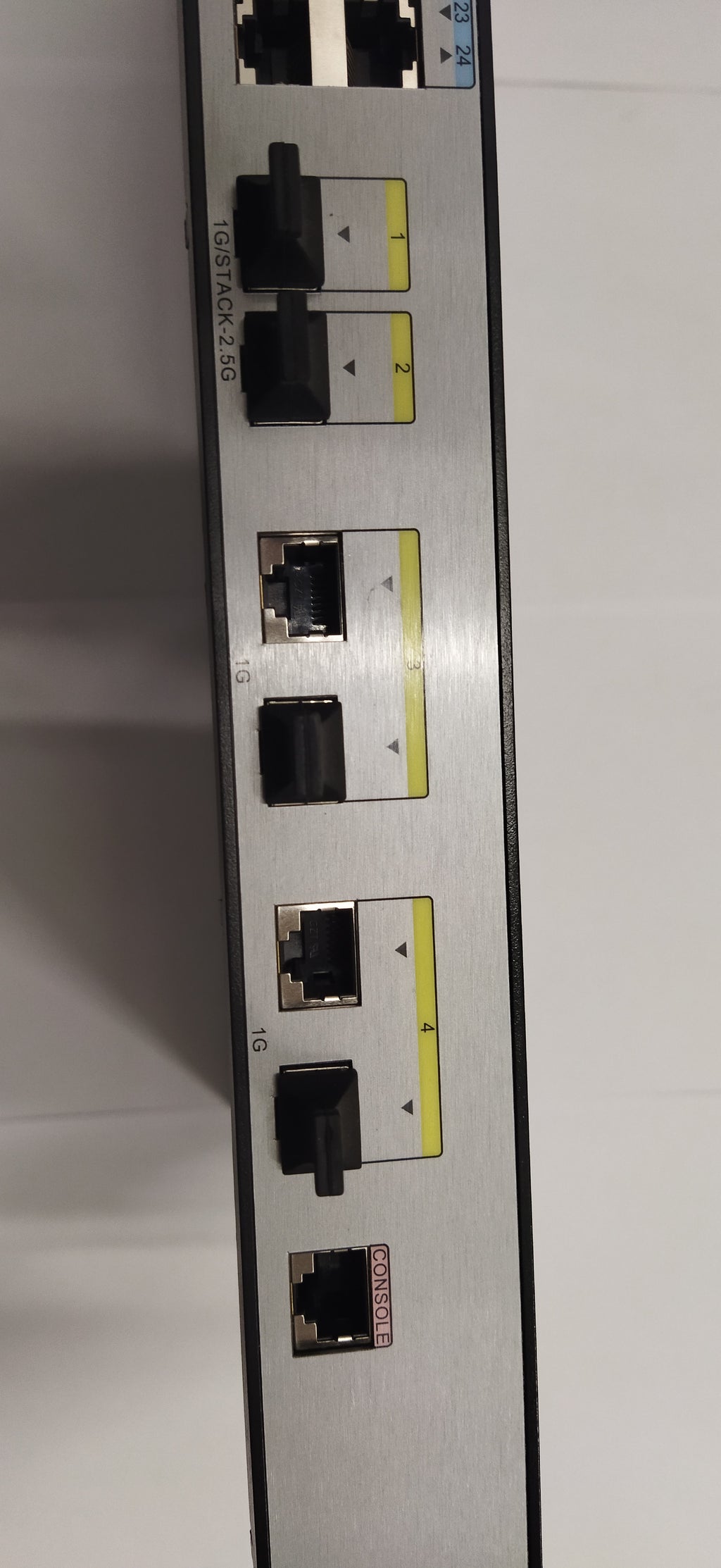 Huawei S2750-28TP-PWR-EI-AC – Managed PoE Switch