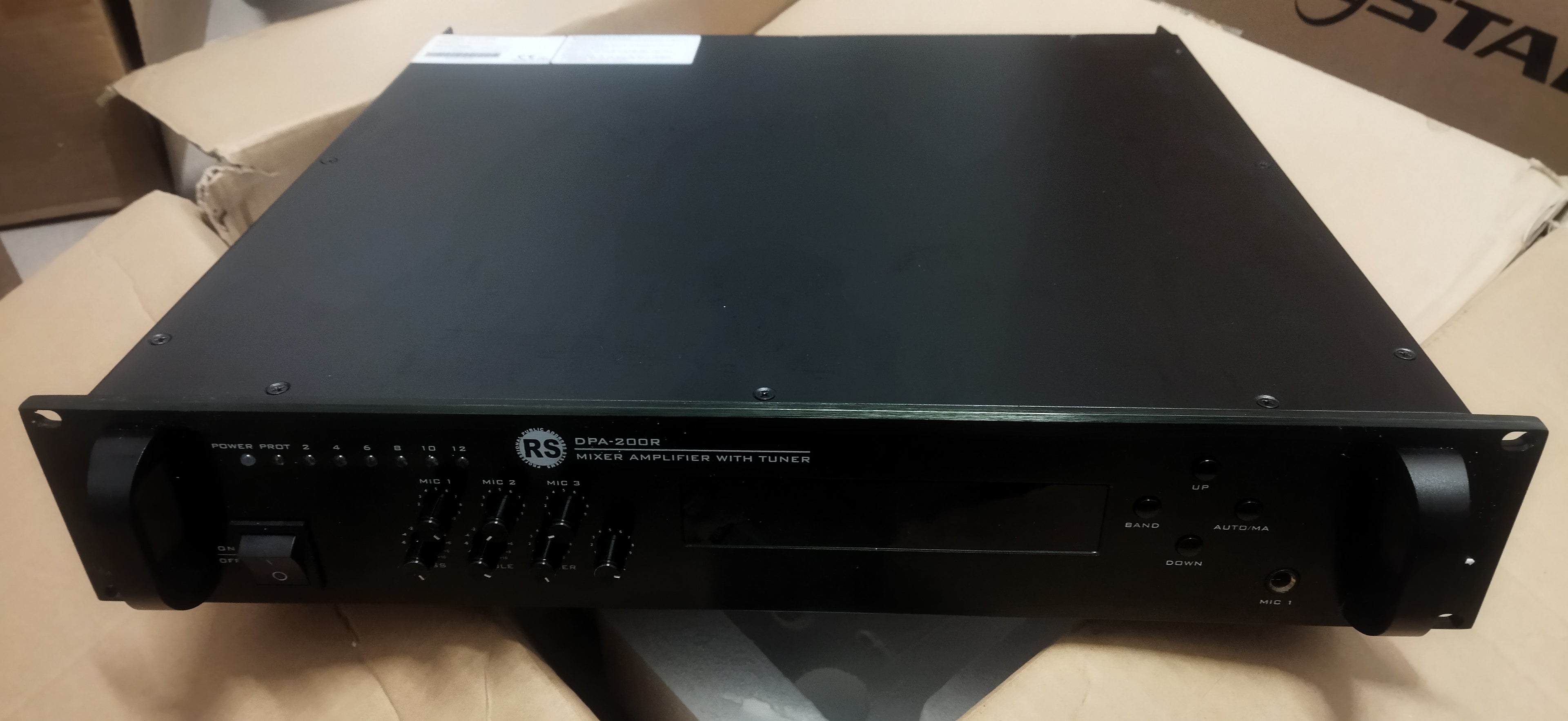 RS AUDIO DPA-200 Mixer Amplifier with tuner